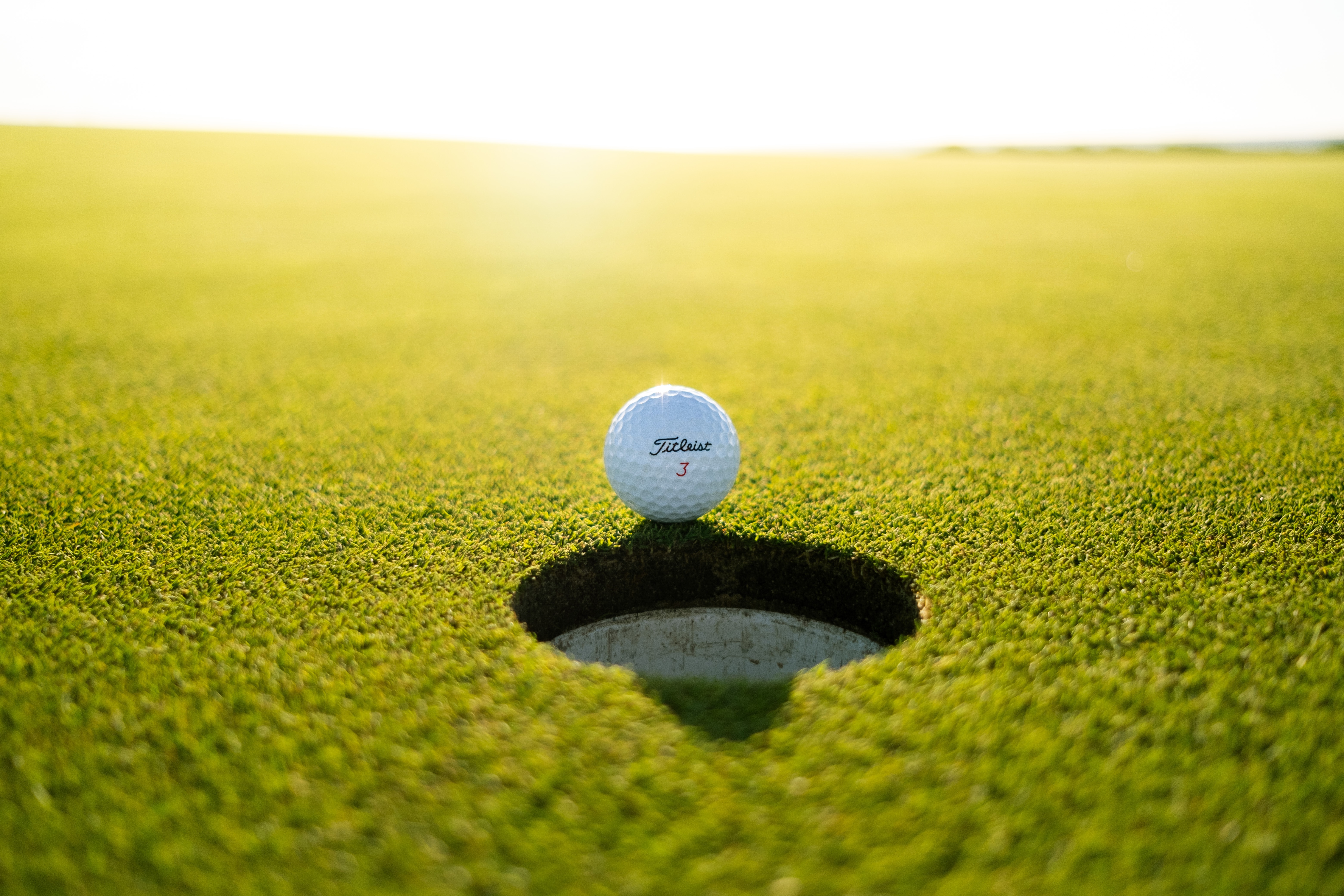5 Reasons You Need Golf Equiptment Cover